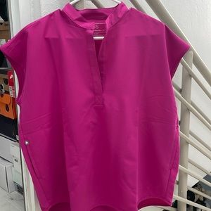 Figs Rafaela RASPBERRY SORBET TOP New without Tag